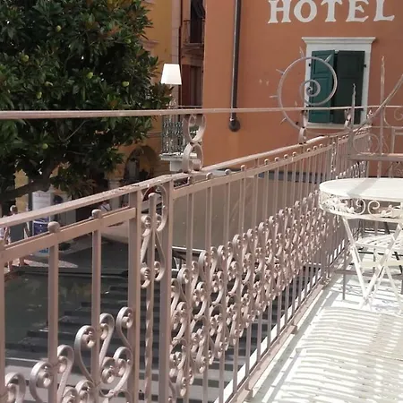 Gioel Apartament *